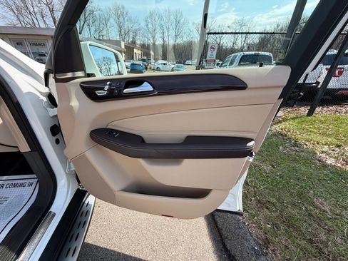 Used 2017 Mercedes-Benz GLE 350 image 14