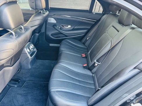 Used 2017 Mercedes-Benz S 550 Sedan image 13