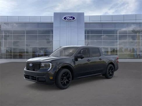 New 2026 Ford Maverick Lariat w/ Black Appearance Package image 1