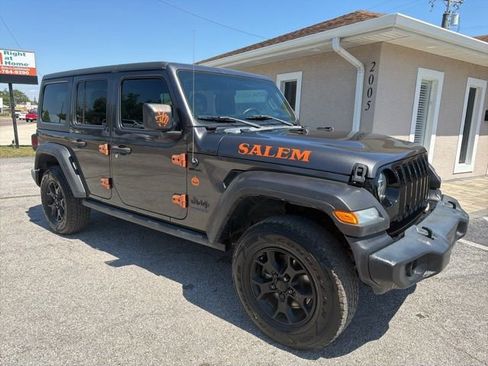Used 2019 Jeep Wrangler Unlimited Sport S AWD/4WD image 3