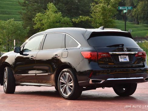 Used 2017 Acura MDX w/ Technology Package AWD/4WD image 7