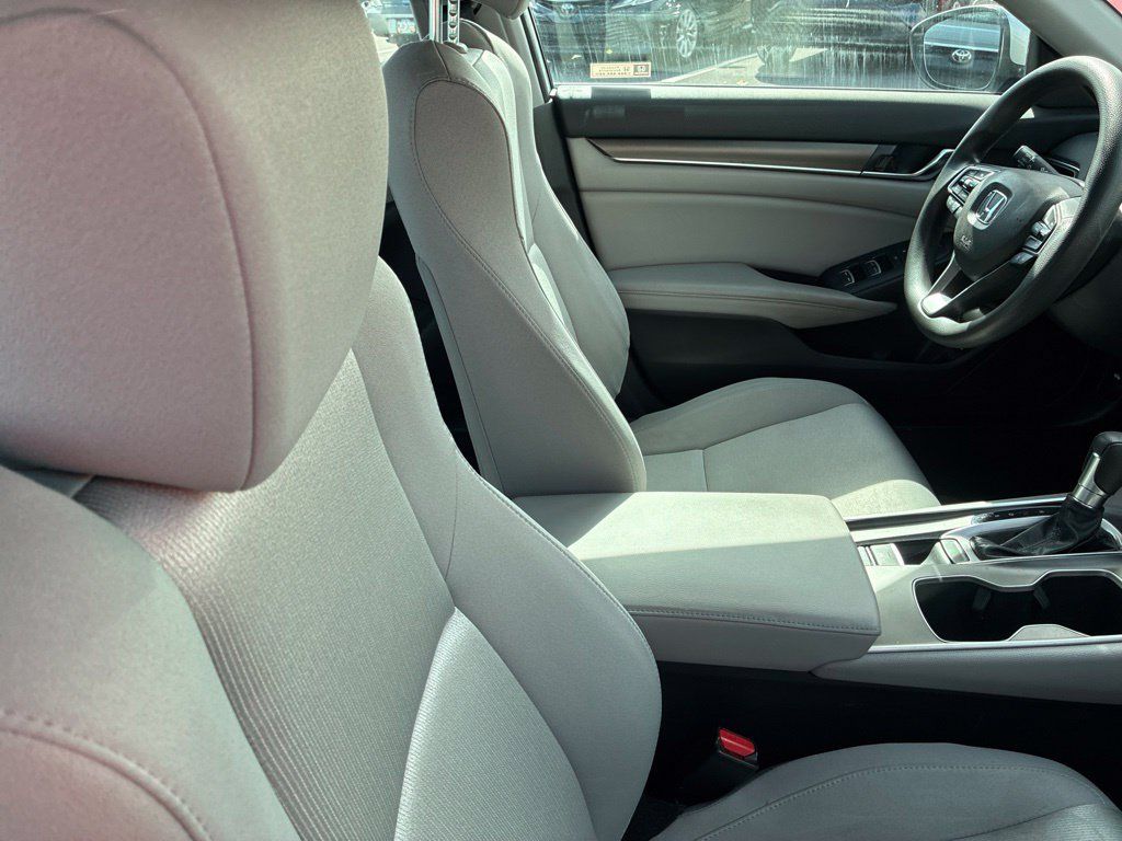 Used 2018 Honda Accord LX image 20