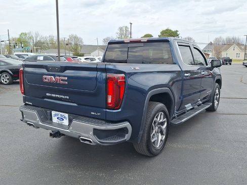 Used 2022 GMC Sierra 1500 SLT w/ SLT Premium Plus Package AWD/4WD image 21