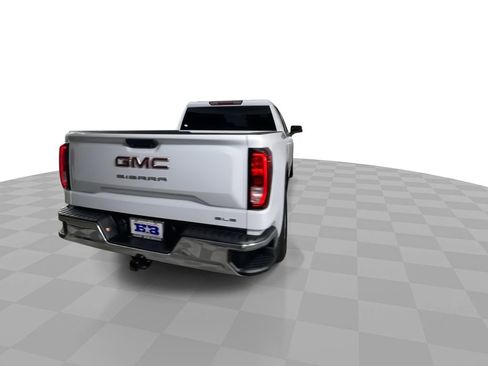 Used 2025 GMC Sierra 1500 SLE image 7