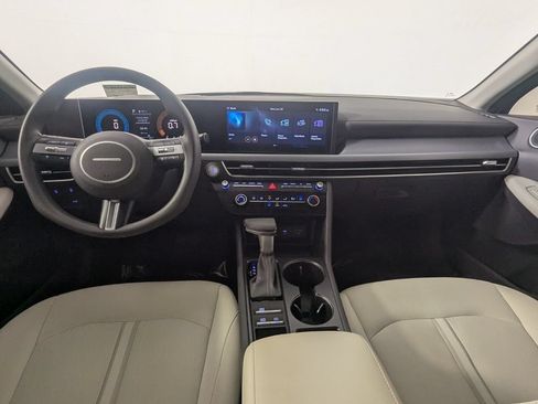 Certified 2025 Hyundai Sonata SE FWD image 16