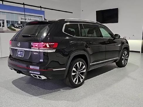 Certified 2022 Volkswagen Atlas SEL Premium AWD/4WD image 8