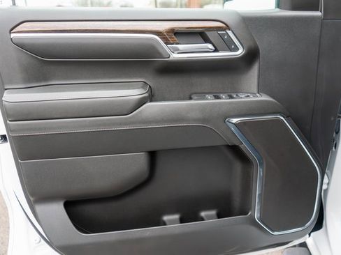 Used 2023 GMC Sierra 1500 Elevation w/ X31 Off-Road Package image 14