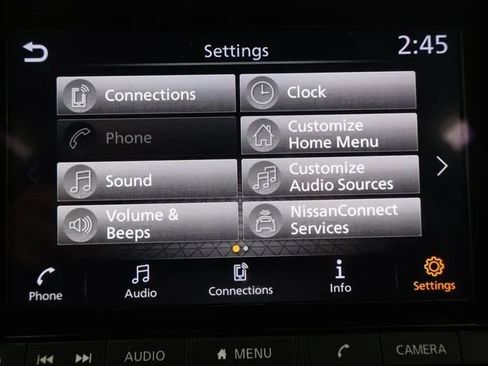 Used 2024 Nissan Pathfinder SV FWD image 31