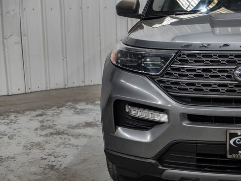 Used 2021 Ford Explorer XLT w/ Equipment Group 202A image 46