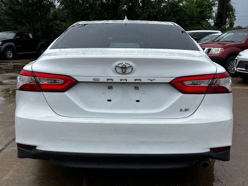Used 2020 Toyota Camry LE FWD image 8