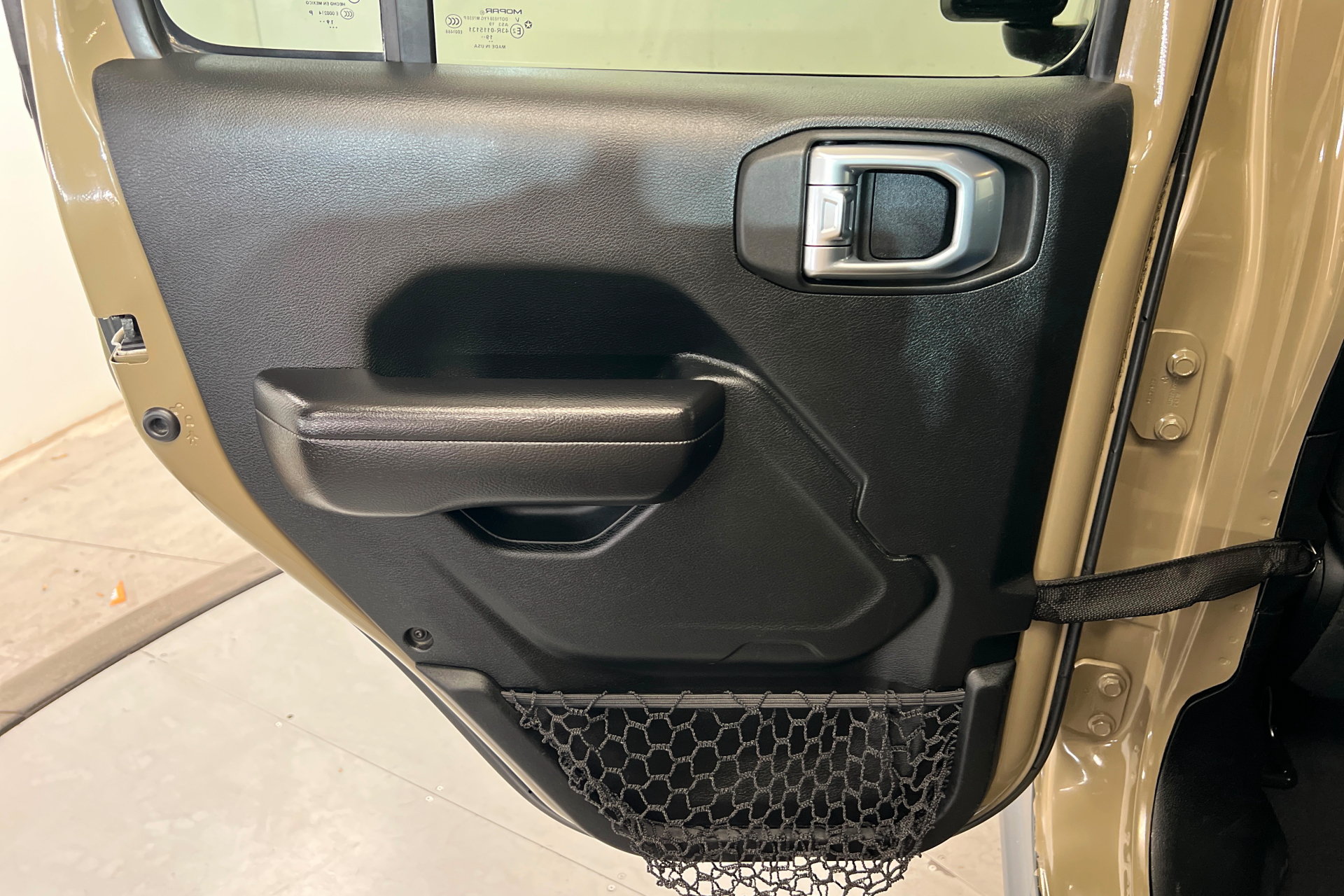 Used 2020 Jeep Gladiator Rubicon AWD/4WD image 18