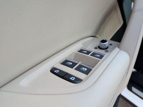 Used 2022 Audi Q5 2.0T Premium Plus image 15