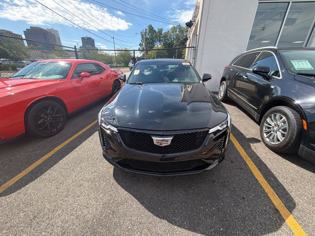 Used 2025 Cadillac CT4 V AWD/4WD image 2