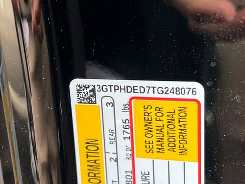 New 2026 GMC Sierra 1500 SLT w/ SLT Convenience Package image 23