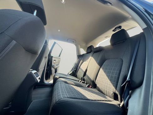 Used 2027 Honda HR-V LX image 24