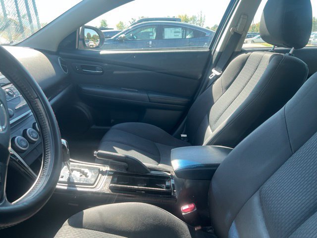 Used 2012 MAZDA MAZDA6 i Touring FWD image 2