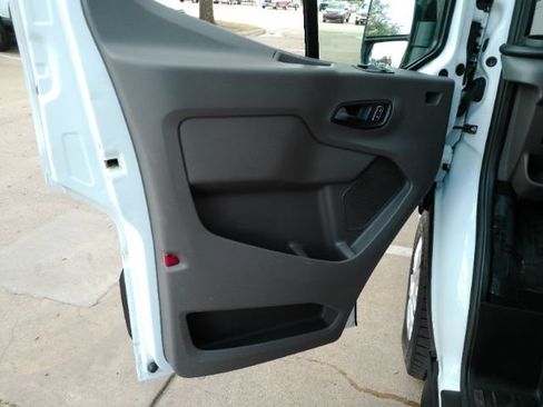Used 2025 Ford Transit 350 XLT RWD image 11