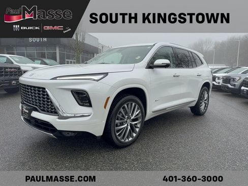 Used 2025 Buick Enclave Avenir w/ Trailering Package, 5000 lbs. image 1