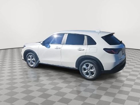 Certified 2023 Honda HR-V LX image 6