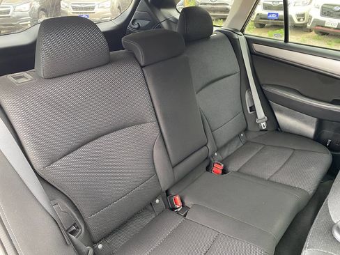 Used 2019 Subaru Outback 2.5i Premium AWD/4WD image 15