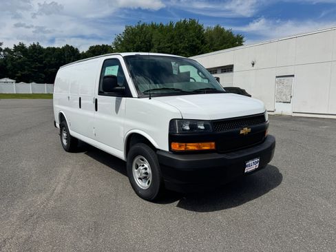 New 2026 Chevrolet Express 2500 w/ Driver Convenience Package RWD image 1