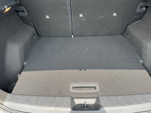Used 2025 Nissan Kicks SR w/ SR Premium Package FWD image 14