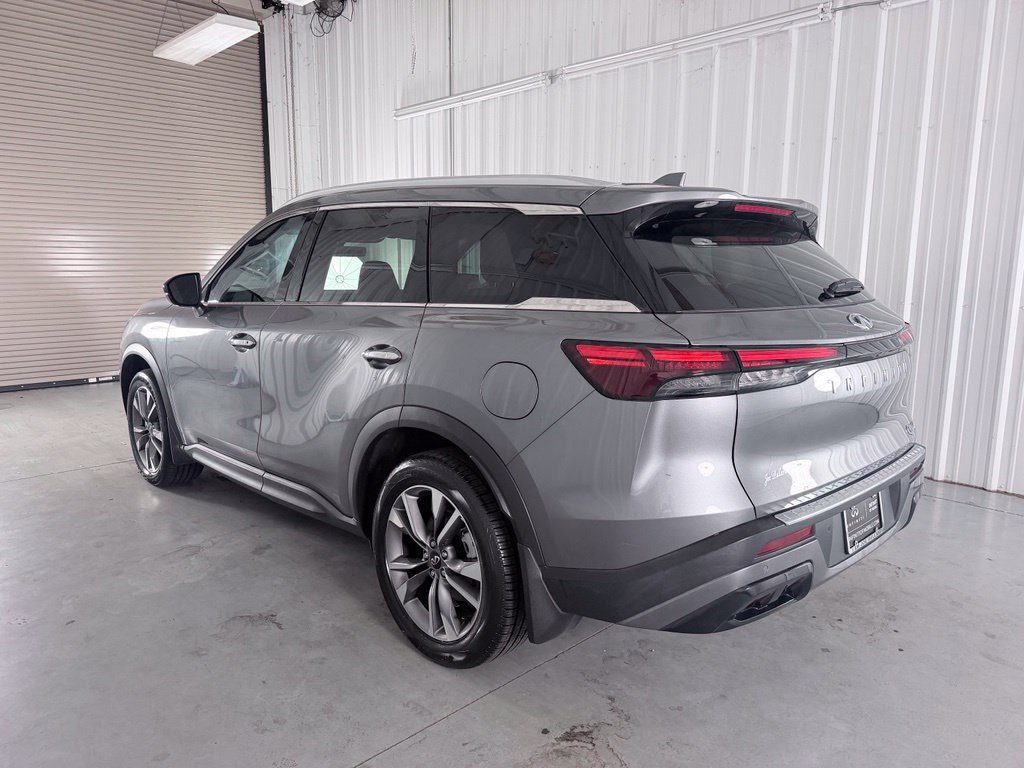 Certified 2024 INFINITI QX60 Luxe w/ Cargo Package FWD image 8