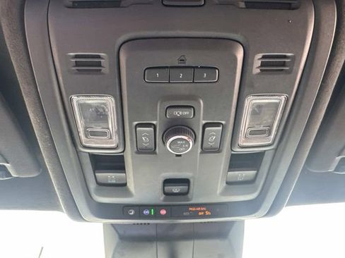 Used 2022 Cadillac Escalade Sport Platinum AWD/4WD image 27