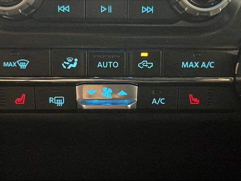 Used 2025 Ford F150 XLT w/ Equipment Group 302A MID AWD/4WD image 26