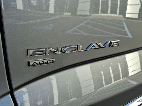 Used 2023 Buick Enclave Essence w/ Experience Buick Package image 33