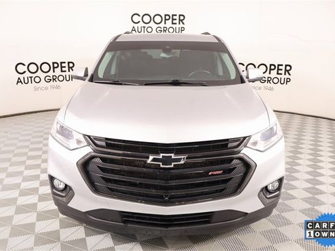 Used 2021 Chevrolet Traverse RS image 9