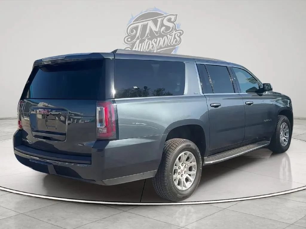Used 2020 GMC Yukon XL SLT w/ Open Road Package AWD/4WD image 5
