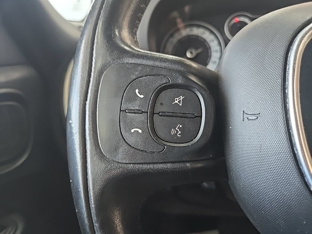 Used 2015 FIAT 500L Trekking FWD image 18