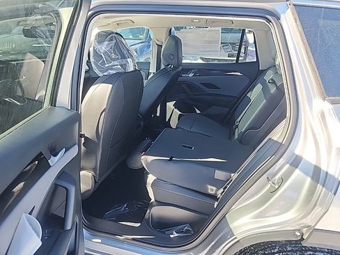 New 2026 Volkswagen Tiguan SE AWD/4WD image 10