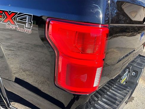 Used 2020 Ford F150 Lariat image 23