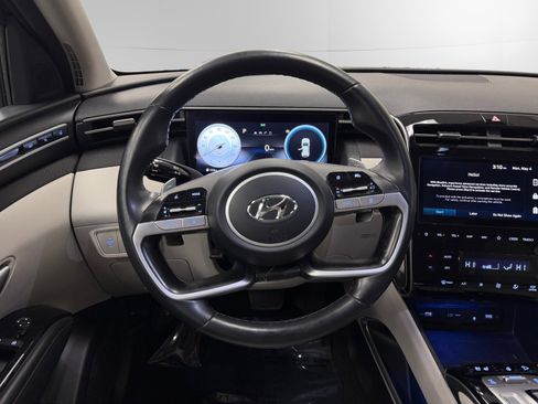 Certified 2023 Hyundai Tucson Limited AWD/4WD image 12