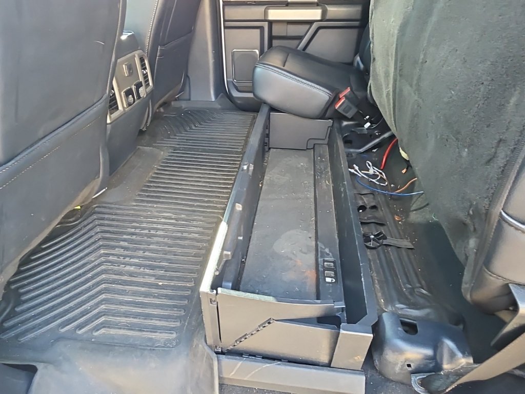 Used 2022 Ford F350 Lariat w/ Chrome Package AWD/4WD image 24