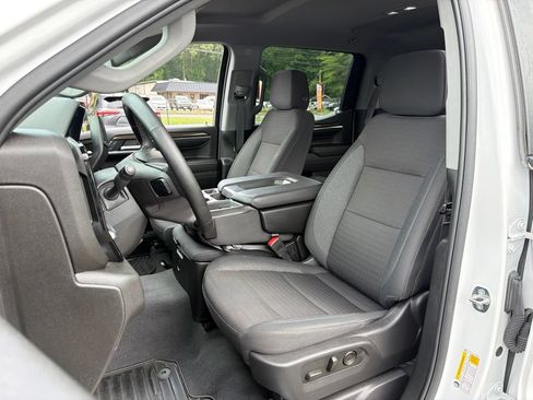 Used 2024 Chevrolet Silverado 1500 LT AWD/4WD image 22