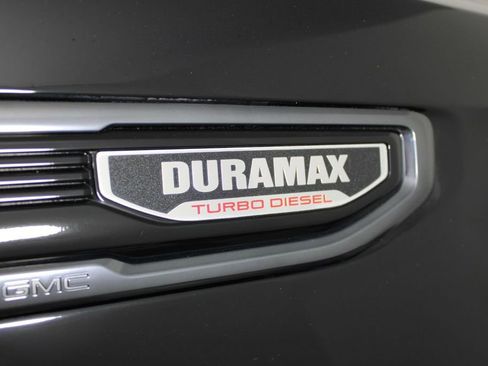 Used 2021 GMC Sierra 1500 AT4 image 11