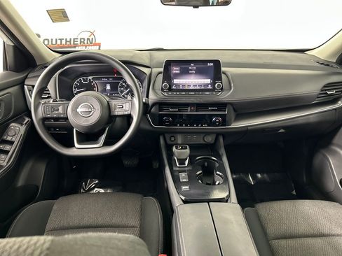 Used 2024 Nissan Rogue SV image 19