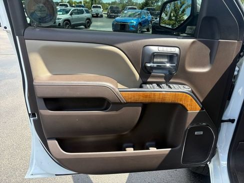 Used 2018 GMC Sierra 1500 SLT w/ SLT Premium Package AWD/4WD image 17