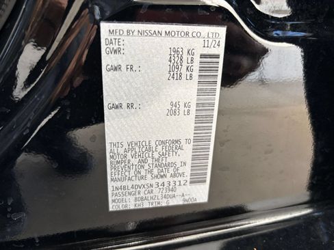 Used 2025 Nissan Altima 2.5 SV FWD image 29