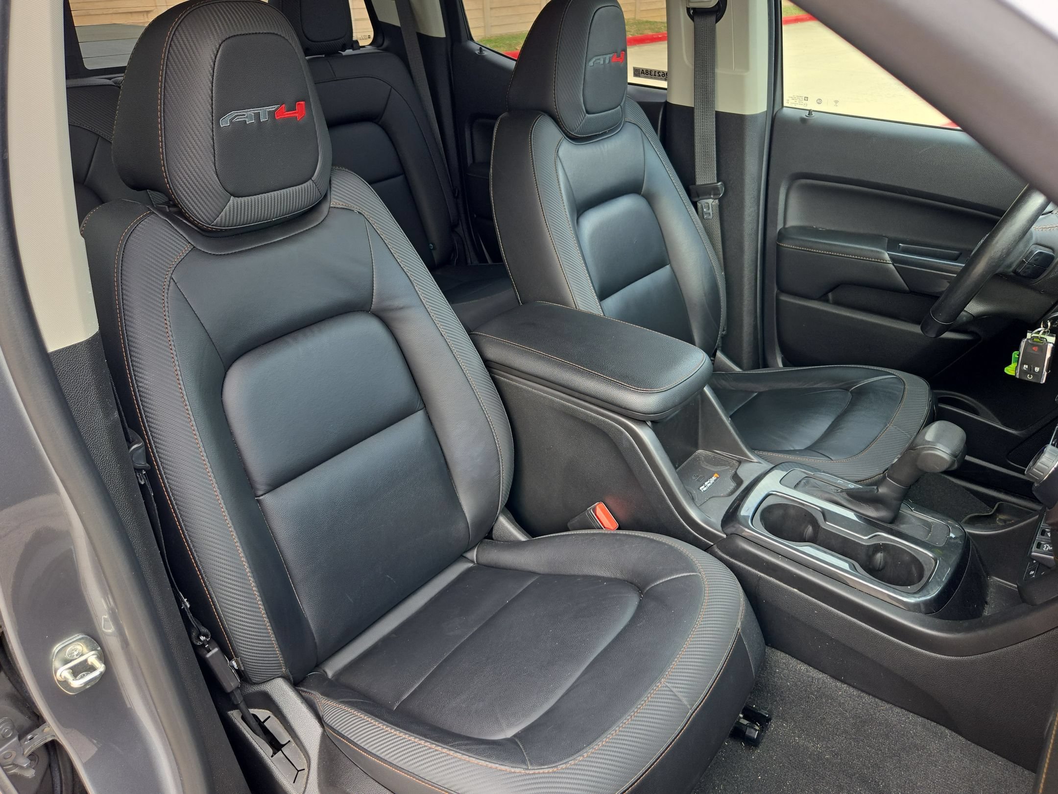 Used 2021 GMC Canyon AT4 w/ Driver Alert Package AWD/4WD image 29