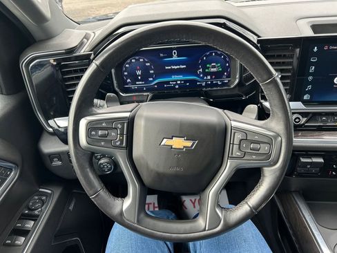 Used 2023 Chevrolet Silverado 1500 LTZ w/ LTZ Premium Package image 24
