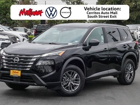 Used 2024 Nissan Rogue S FWD image 1