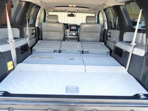 Used 2010 Toyota Sequoia Limited image 43