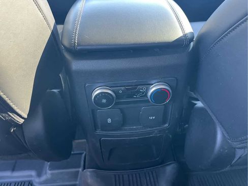 Used 2023 Ford Explorer XLT w/ Equipment Group 202A image 23