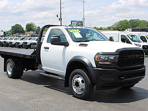 Used 2024 RAM 5500 Tradesman AWD/4WD image 3