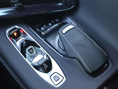 Used 2024 Chevrolet Corvette Stingray Preferred Cpe w/ Z51 Performance Package image 25