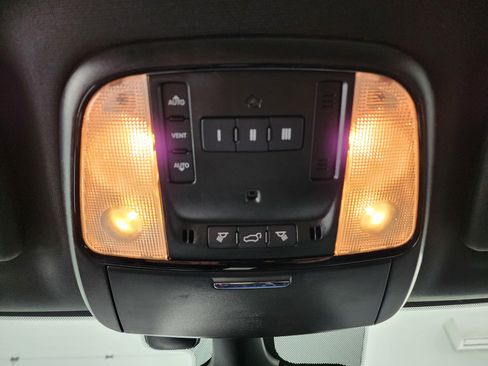 Used 2024 Dodge Durango GT image 45